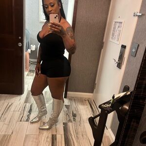 Yagi Stylish Black shorts set